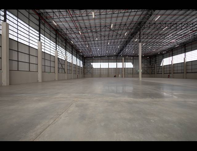 5,393M² WAREHOUSE TO LET IN LINBRO PARK